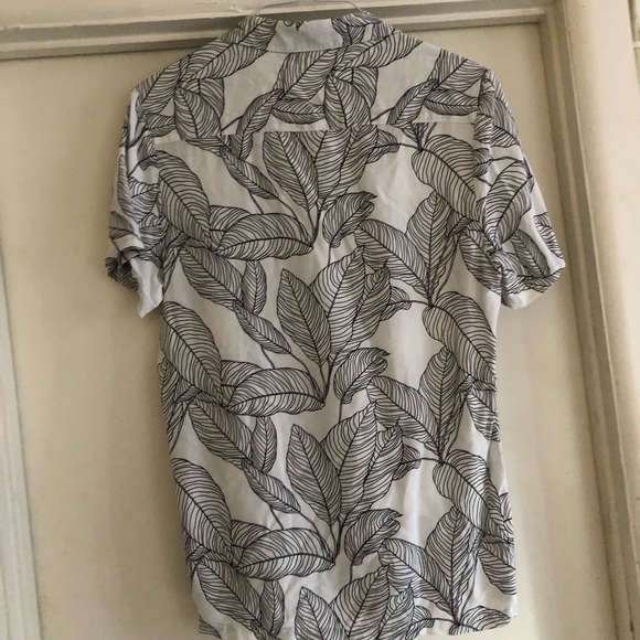 ❤️ASOS Design Shirt in Leaf Scribble Print Short Sleeve Shirt Black and White M - Picture 6 of 10